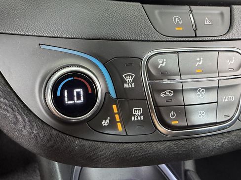 Certified 2024 Chevrolet Malibu LT FWD image 22