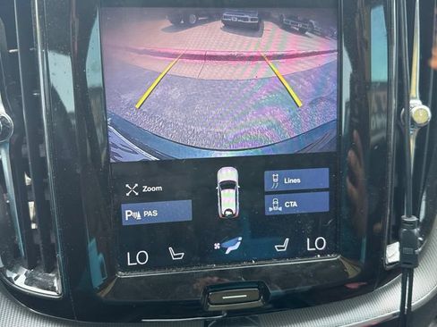 Used 2019 Volvo XC60 T5 Inscription w/ Protection Package AWD/4WD image 6