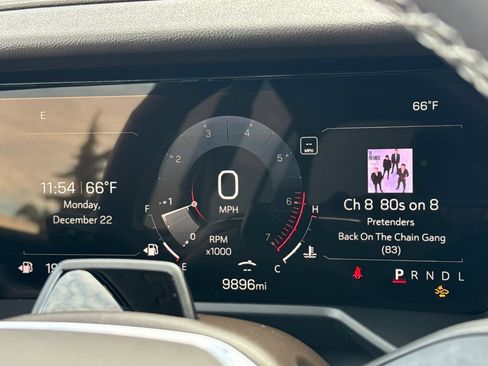 Used 2025 GMC Acadia Denali w/ Super Cruise Package image 30