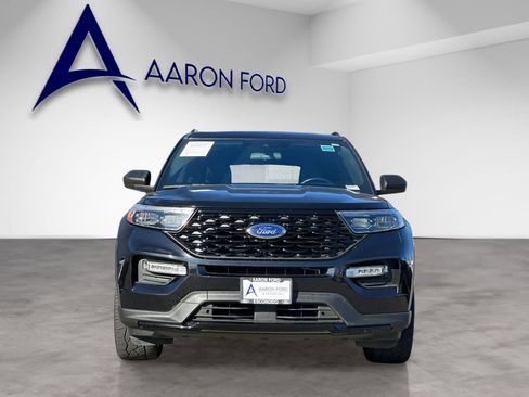 Used 2020 Ford Explorer XLT w/ Equipment Group 202A image 8