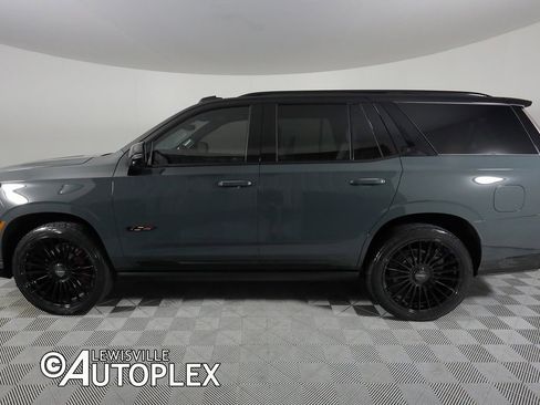 Used 2025 Cadillac Escalade V w/ LPO, ONYX Package image 9