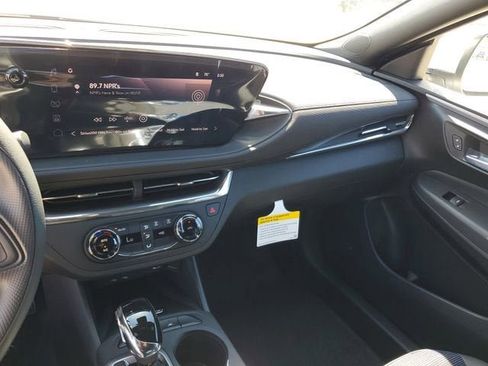 New 2026 Buick Envista Preferred w/ Convenience II Package image 26