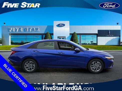 Used 2025 Hyundai Elantra Hybrid FWD image 8