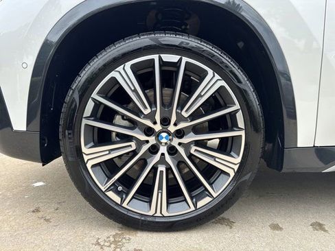 Certified 2025 BMW X1 xDrive28i w/ Premium Package AWD/4WD image 24