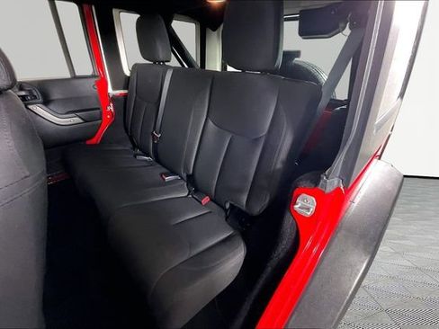Used 2015 Jeep Wrangler Unlimited Sport w/ Quick Order Package 24S AWD/4WD image 19