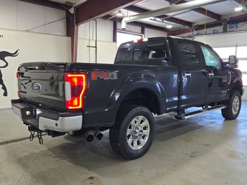 Used 2017 Ford F350 Lariat w/ Lariat Ultimate Package image 20