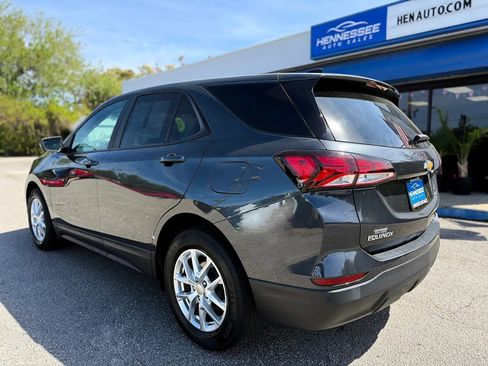 Used 2022 Chevrolet Equinox LS image 21