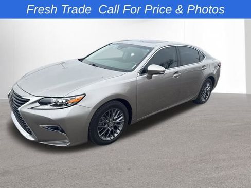 Used 2018 Lexus ES 350 w/ Navigation System Package image 1