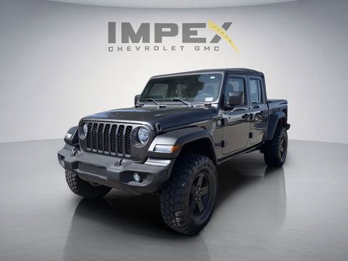 Used 2020 Jeep Gladiator Sport w/ Trailer Tow Package AWD/4WD image 1