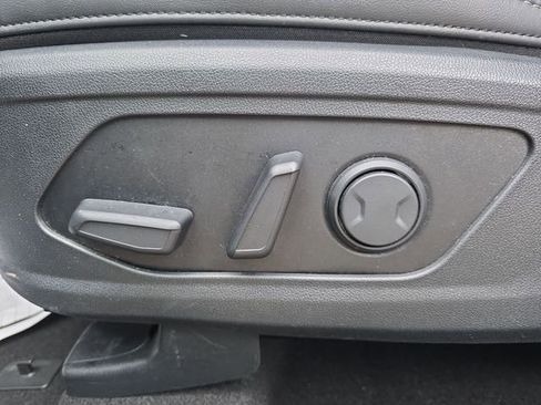 Used 2021 Kia Sorento S image 42