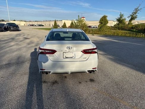 Used 2024 Toyota Camry XSE image 6