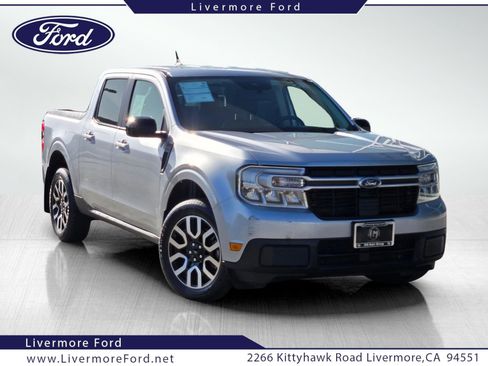Certified 2024 Ford Maverick Lariat FWD image 1