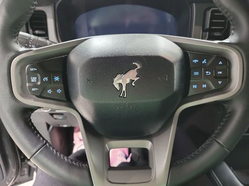 Used 2025 Ford Bronco Big Bend image 5