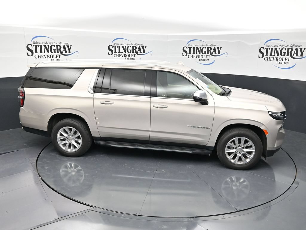 Used 2024 Chevrolet Suburban Premier RWD image 28