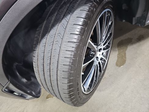 Used 2023 Mercedes-Benz GLC 300 4MATIC Coupe image 34