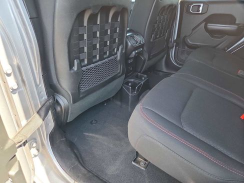 Used 2020 Jeep Wrangler Unlimited Rubicon image 20