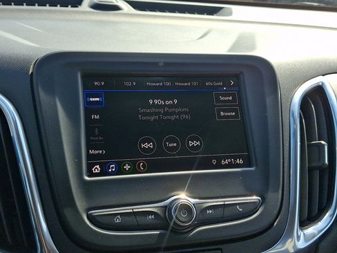 Used 2020 Chevrolet Equinox LT image 23