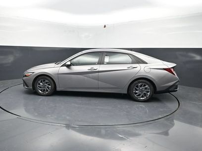Used 2024 Hyundai Elantra SEL