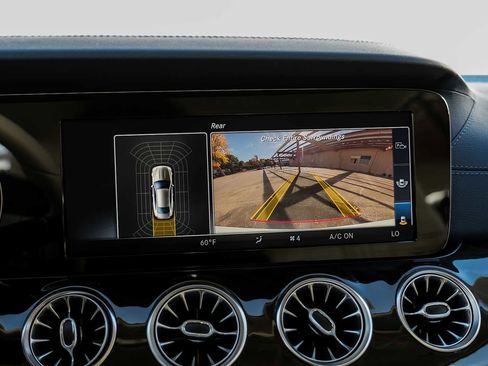 Used 2018 Mercedes-Benz E 400 Coupe image 18