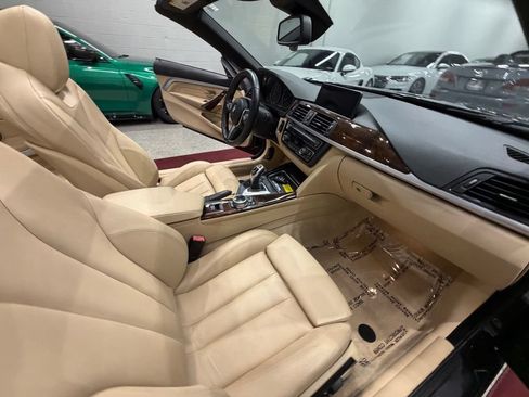 Used 2014 BMW 435i Convertible RWD image 35