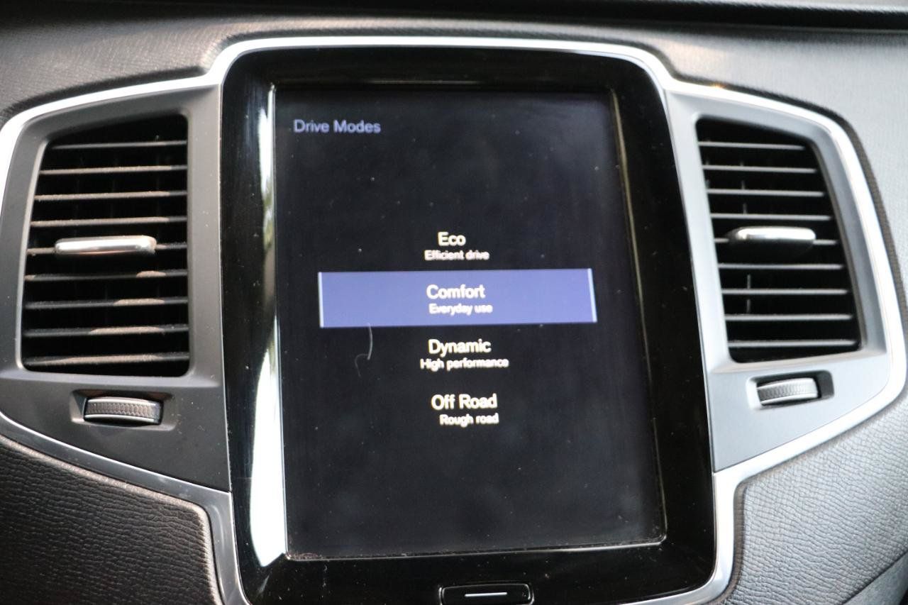 Used 2019 Volvo XC90 T6 Momentum AWD/4WD image 17