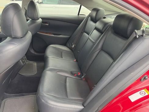 Used 2011 Lexus ES 350 FWD image 3