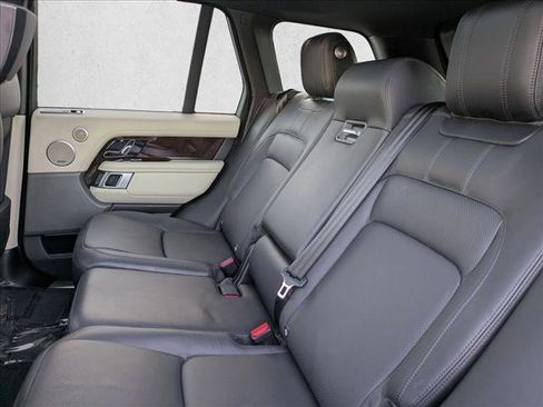 Used 2020 Land Rover Range Rover HSE image 20