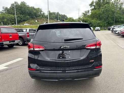 Used 2024 Chevrolet Equinox RS w/ LPO, Floor Liner Package AWD/4WD image 7