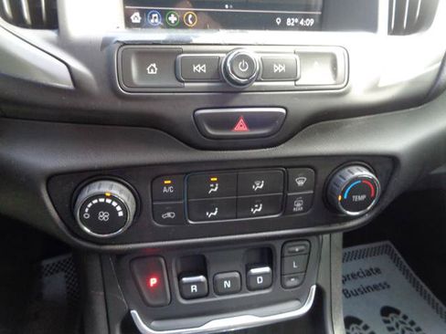 Used 2019 GMC Terrain SLE FWD image 39