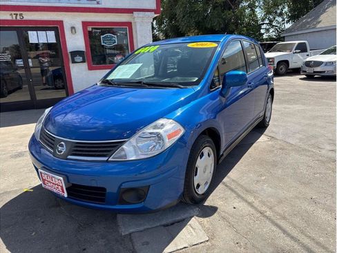 Used 2007 Nissan Versa 1.8 S FWD image 2