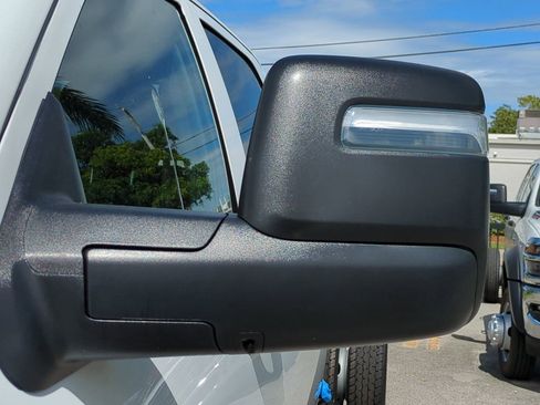 New 2026 RAM 5500 Tradesman w/ Chrome Appearance Group AWD/4WD image 12