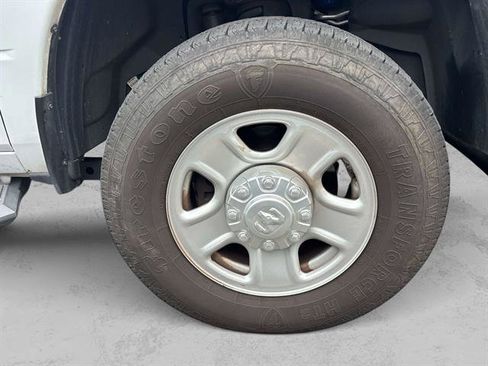 Used 2022 RAM 3500 Tradesman image 35