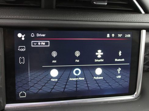 Used 2024 GMC Yukon XL Denali image 35