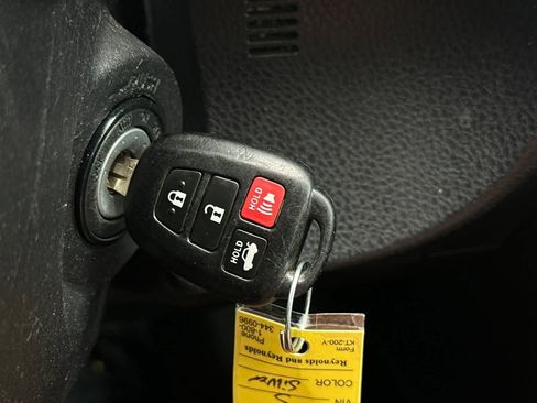 Used 2015 Toyota Corolla S FWD image 26
