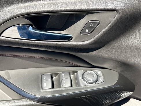 Used 2026 Chevrolet Trax RS image 23