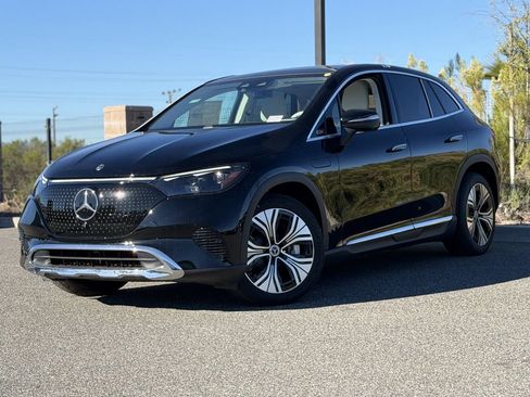 New 2026 Mercedes-Benz EQE 320 4MATIC SUV image 1