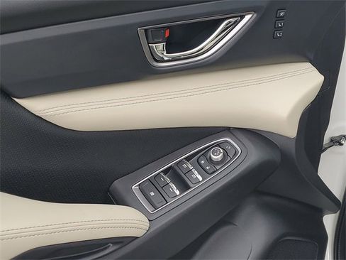 New 2025 Subaru Ascent Limited w/ Popular Package #2 image 17