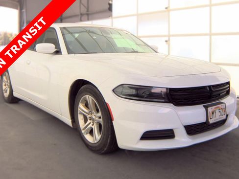 Used 2022 Dodge Charger SXT RWD image 5