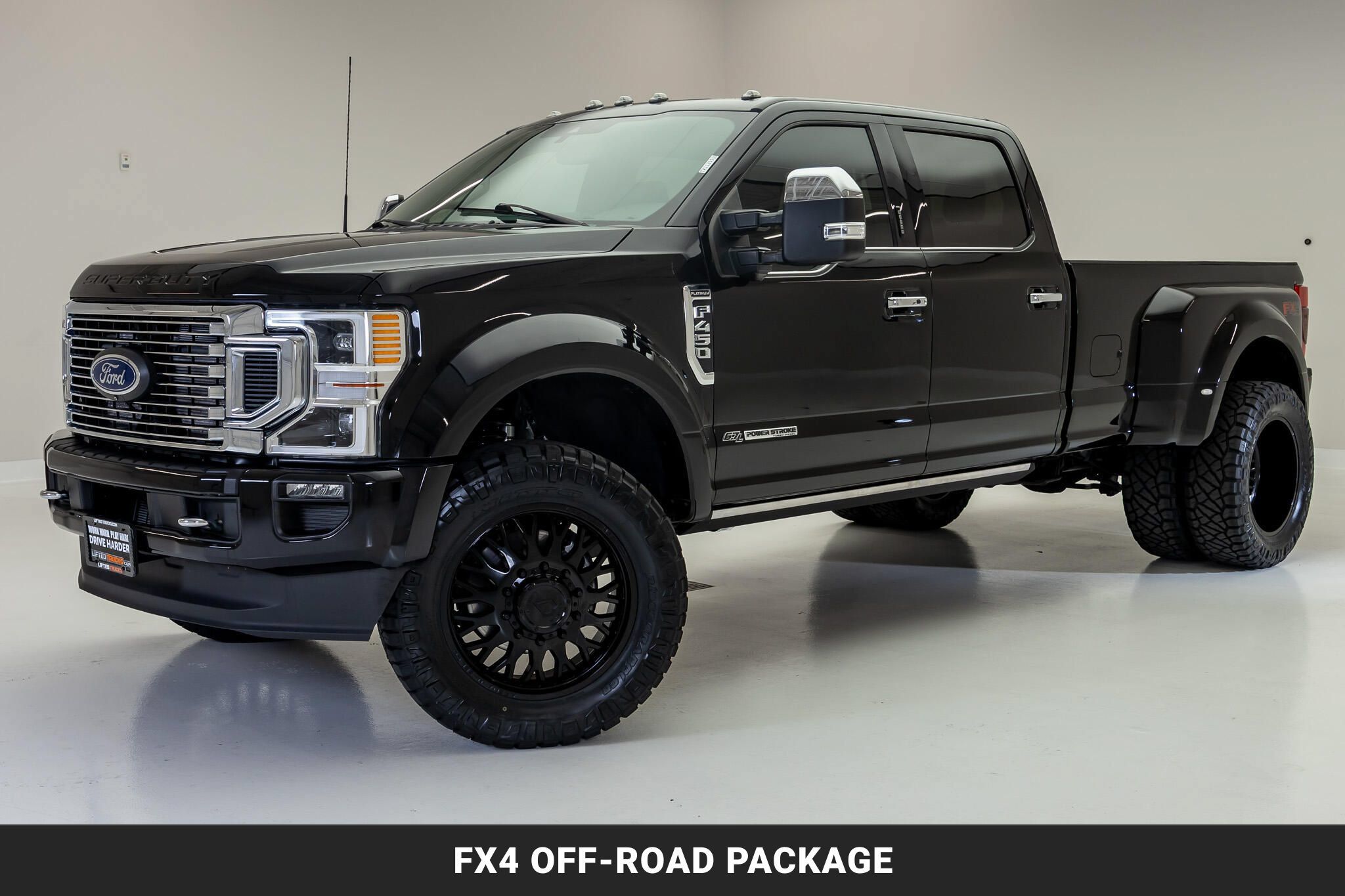 Used 2022 Ford F450 Platinum w/ FX4 Off-Road Package AWD/4WD image 5