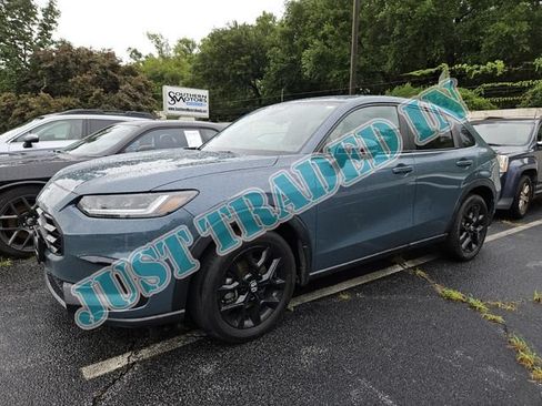 Certified 2024 Honda HR-V Sport image 1