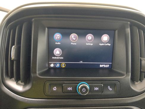 Used 2020 Chevrolet Colorado W/T w/ WT Convenience Package RWD image 25