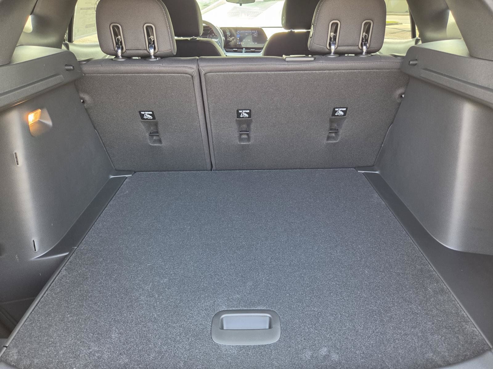New 2026 Chevrolet Trax RS w/ Sunroof Package FWD image 12