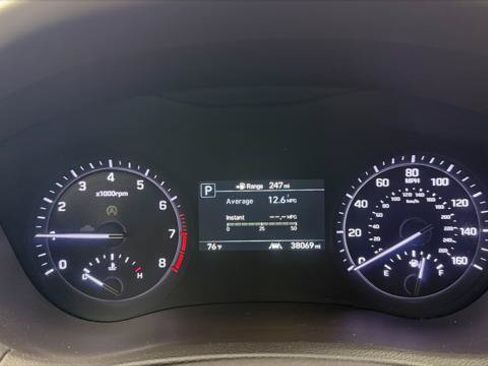 Used 2018 Genesis G80 3.8 RWD image 28