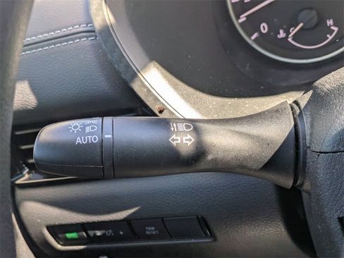 Used 2024 Nissan Sentra SV w/ Lighting Package image 27