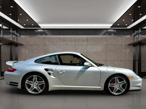 Used 2007 Porsche 911 Turbo AWD/4WD image 15