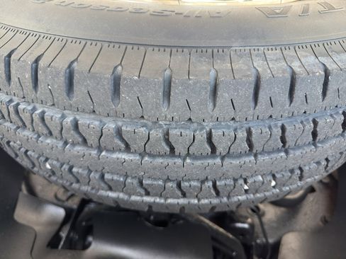 Used 2014 Chevrolet Silverado 3500 W/T w/ Snow Plow Prep Package image 30