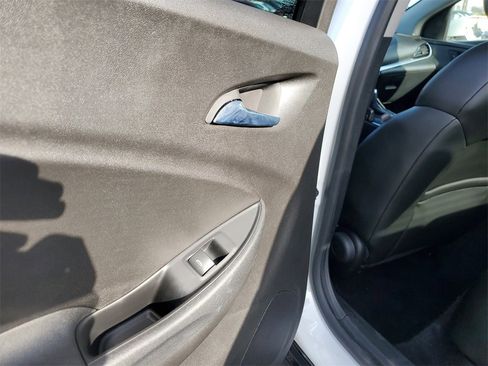 Used 2017 Chevrolet Volt Premier w/ Driver Confidence II Package image 15