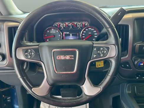 Used 2016 GMC Sierra 1500 SLE w/ All-Terrain Package AWD/4WD image 17