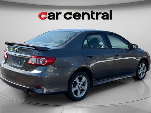 Used 2013 Toyota Corolla S FWD image 5