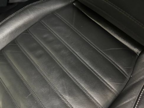 Used 2017 Ford Edge SEL w/ Equipment Group 201A AWD/4WD image 6